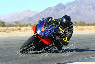 media/Jan-08-2022-SoCal Trackdays (Sat) [[1ec2777125]]/Turn 6 Inside (1pm)/